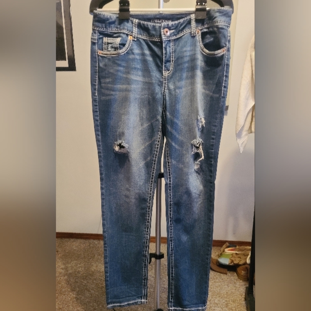 Maurices Distressed Blue Jeans